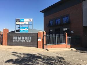 200m² Office Space to rent at Kimbuilt Industrial Park in Laser Park