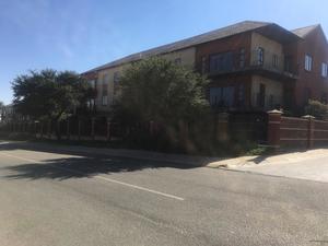 154m² Office Space to rent at Wild Fig Business Park in Laser Park