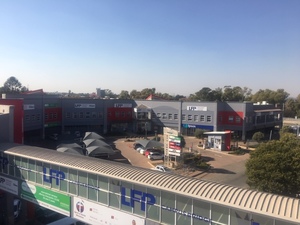 556m² Office Space to rent at Bridge on Bond in Randburg CBD