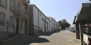 263m² Warehouse to rent at Mount Royal Business Park in Halfway House