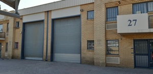 284m² Warehouse to rent at Knightsgate Industrial  Park in Germiston