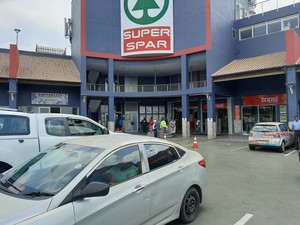 181m² Retail Shops to rent at Lyndhurst Square in Lyndhurst