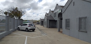 Warehouse to rent at Ruco Park in Airport Industria