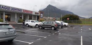 Retail Shops to rent at M5 Business Park in Maitland