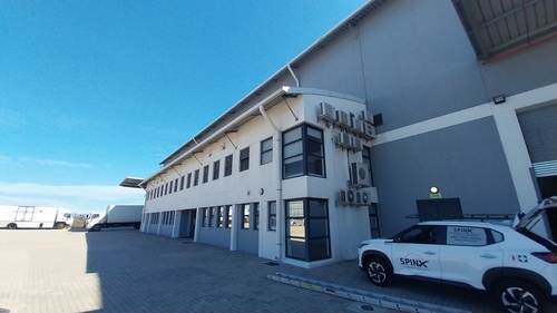 5846m² 32 Montreal Drive, Airport Industria