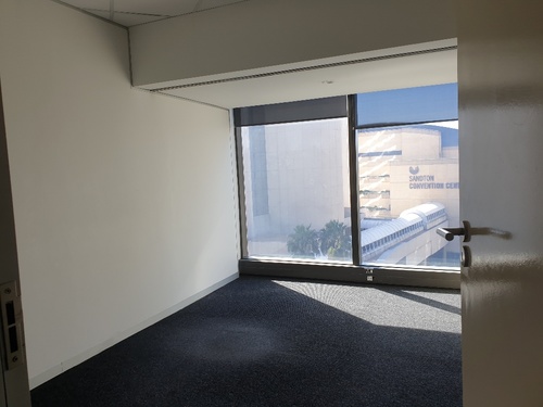 2535m² Atrium on 5th, Sandton Central
