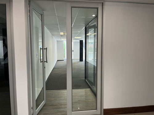 369m² Ballyoaks Office Park, Bryanston