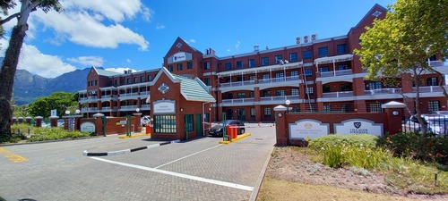 78m² Brookside Office Park, Claremont