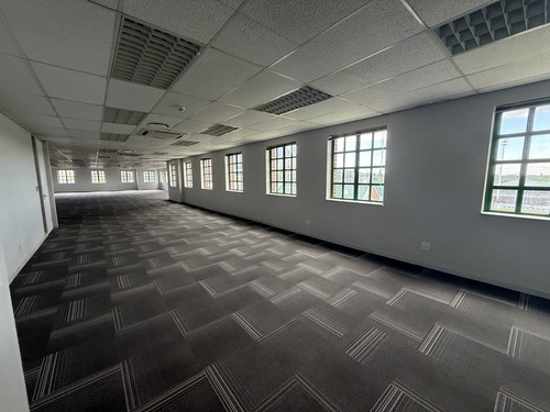 362m² Brookside Office Park, Claremont