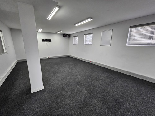 185m² Century Gate, Century City