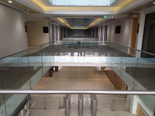 375m² Corobay Corner, Menlyn