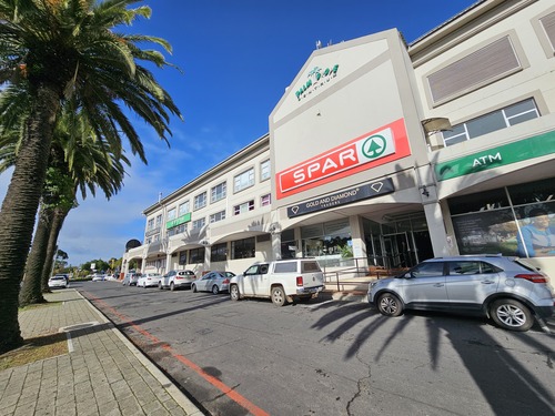 151m² Palm Grove Shopping Centre, Durbanville
