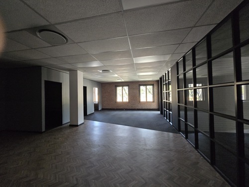 1627m² Pinmill Farm, Sandown JHB