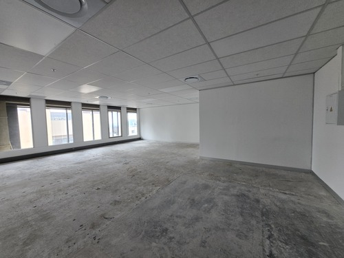 130m² Sandton City Office Tower, Sandton Central