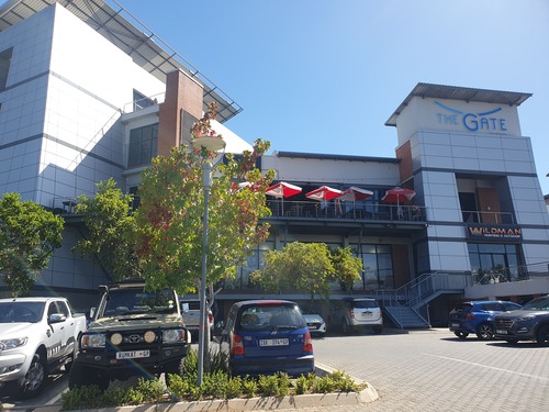 89m² The Gate Retail Park, Central Centurion