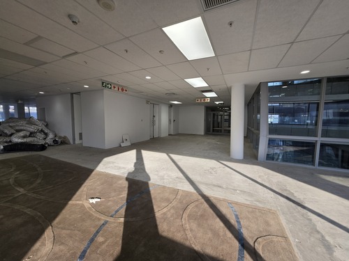 799m² The Towers, Sandton Central