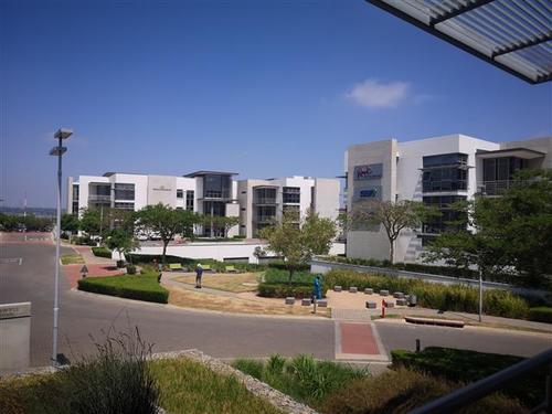 1835m² Waterfall Maxwell Office Park, Waterfall City