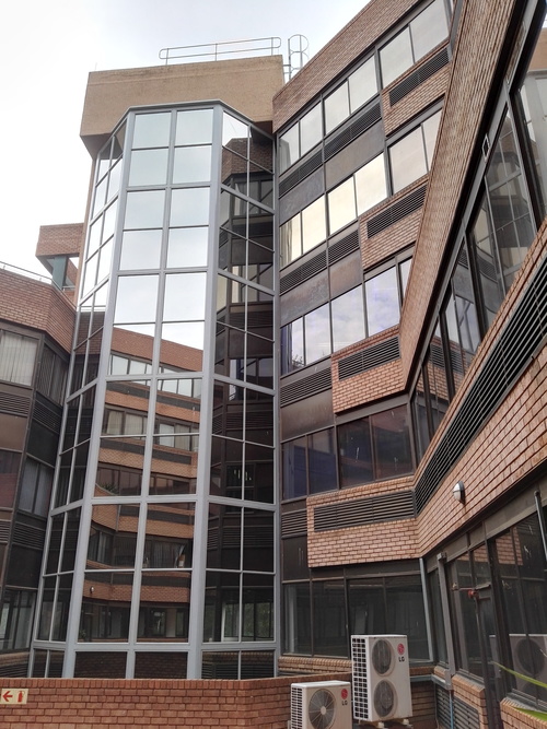 878m² 1006 On the Lake, Central Centurion