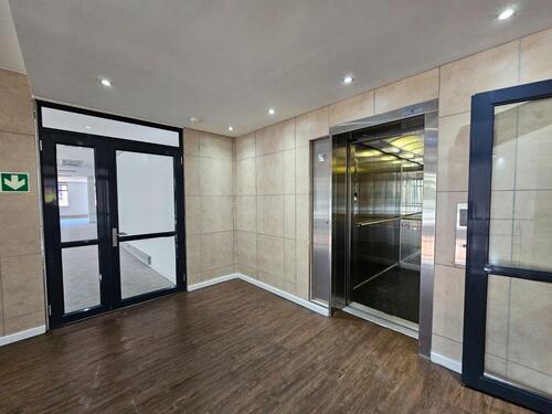 400m² Plattekloof Office Park, Plattekloof