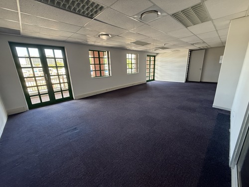 78m² Brookside Office Park, Claremont