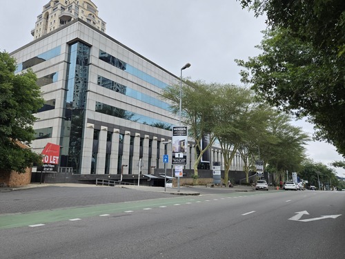 351m² Citi Bank, Sandton Central