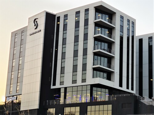881m² Sandton Gate, Sandton Central