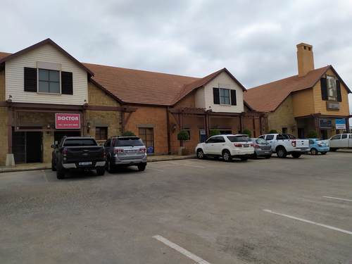 102m² The Village, Moreleta Park