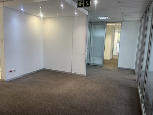 186m² Wedgewood Office Park, Bryanston