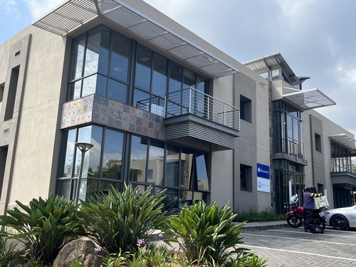 535m² 6 Eaton Avenue, Bryanston