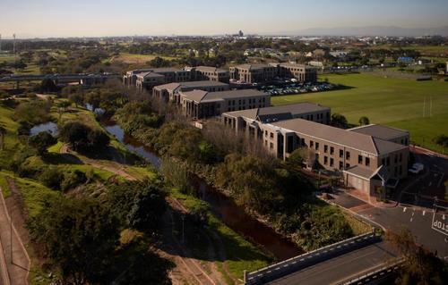 355m² River Park, Mowbray