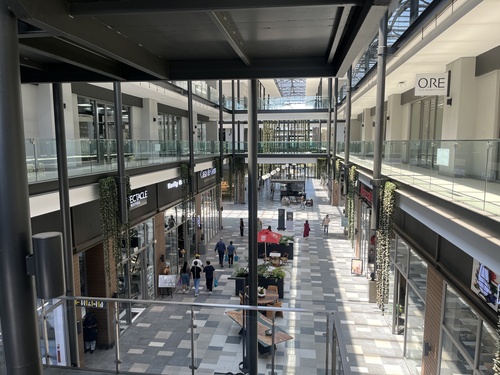 428m² Design Quarter Retail Offices, Fourways