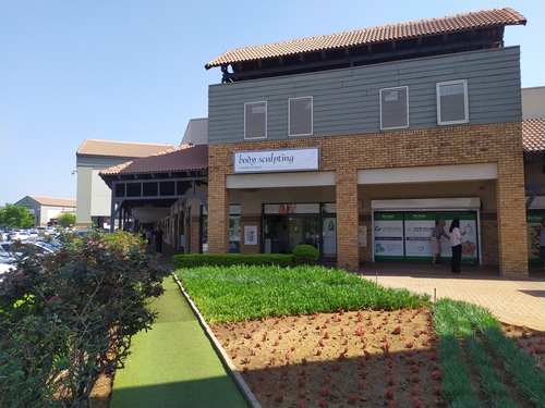 1134m² Hazeldean Square Shopping Center, Silver Lakes
