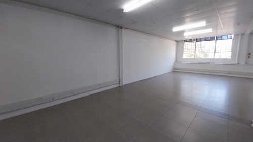 123m² Woodstock Exchange, Woodstock