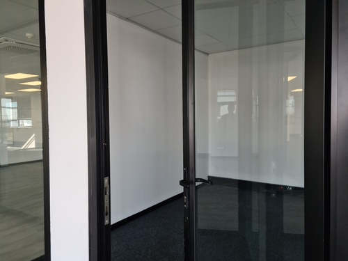 487m² Commerce Square, Sandhurst