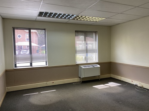 196m² Hans Merensky Office Park, Bedfordview