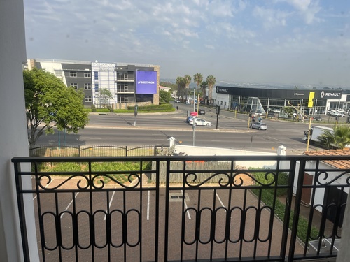 186m² Wedgewood Office Park, Bryanston