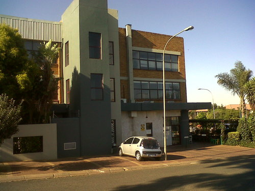 104m² Zotos House, Fairland