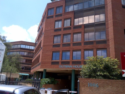 531m² 1006 On the Lake, Central Centurion