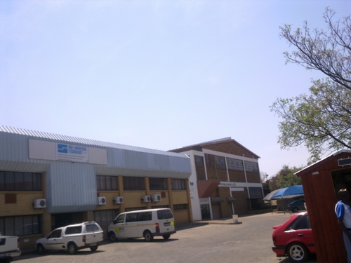 1345m² 32 Mandy Road, Reuven