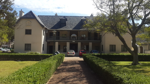 287m² Baker Square, Paardevlei