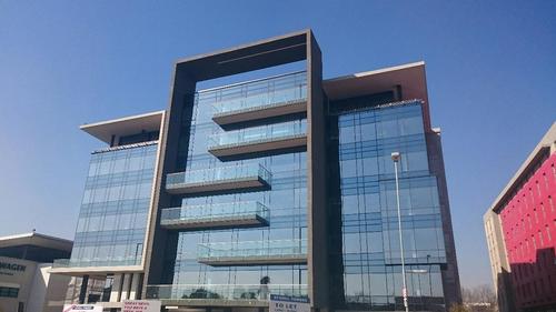 427m² Atholl Towers,Sandown JHB
