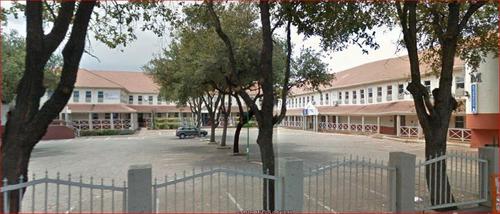 2488m² Die Eike, Kempton Park