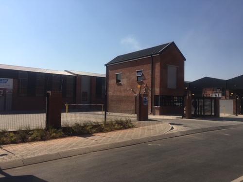 2203m² Cradleview Industrial Park, Laser Park