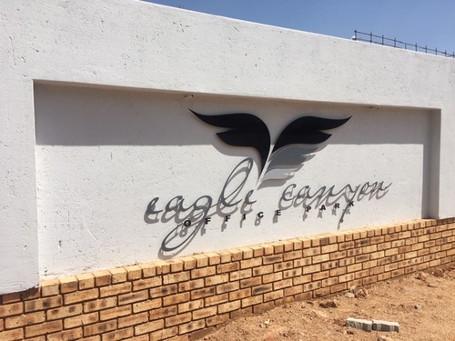 322m² Eagle Canyon Office Park, Randpark Ridge