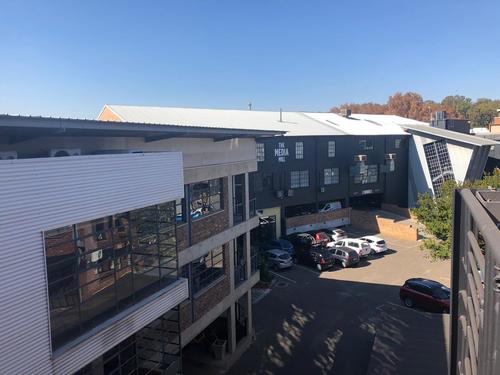 80m² The Media Mill, Milpark