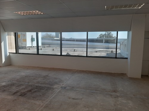 250m² Killarney Mall, Killarney
