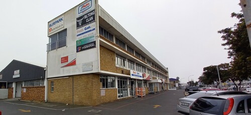 142m² Burpark, Montague Gardens