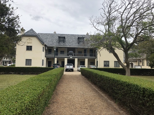 146m² Baker Square, Paardevlei