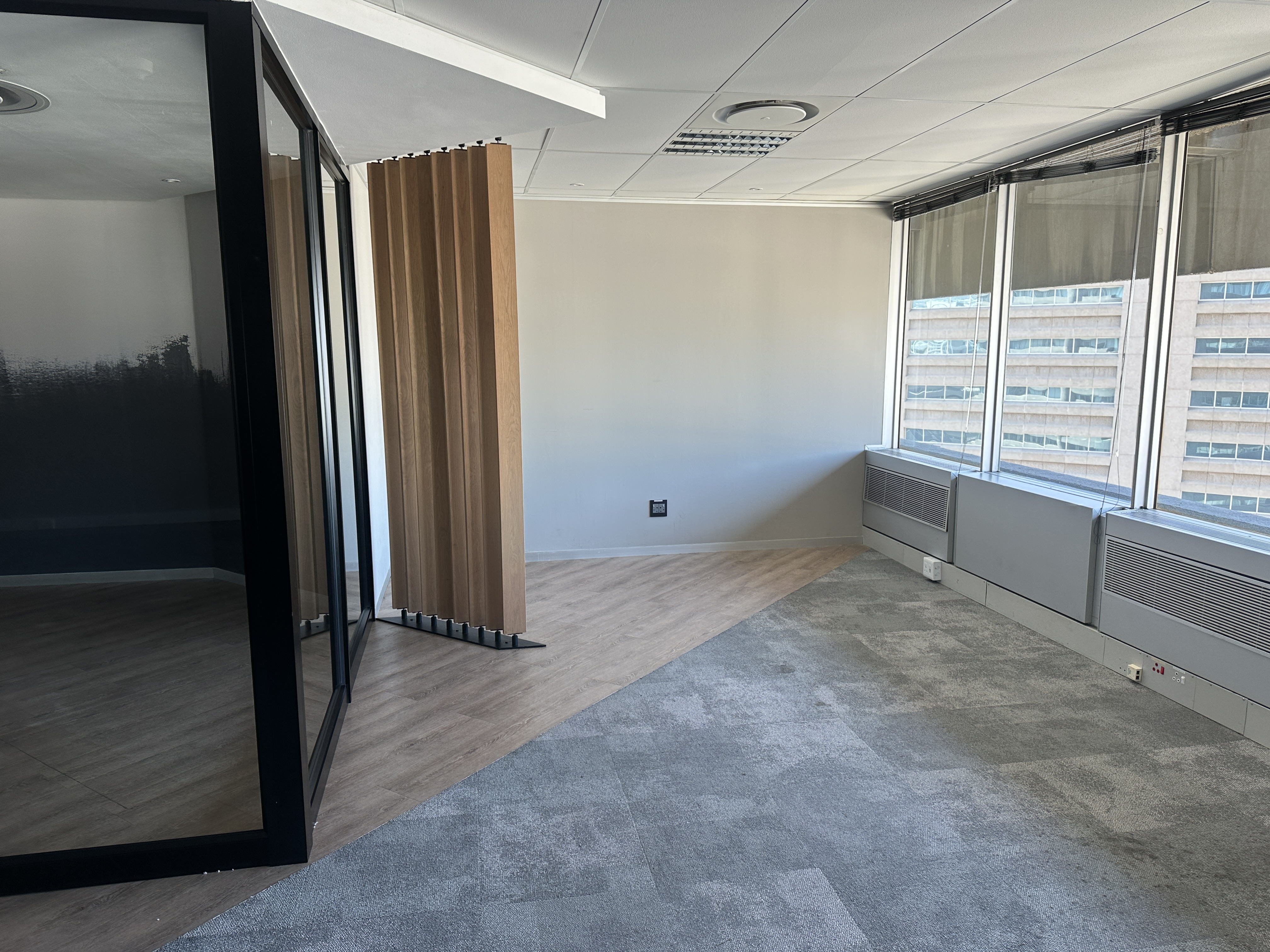 89m² Office Space to rent at 1 Thibault in Cape Town CBD