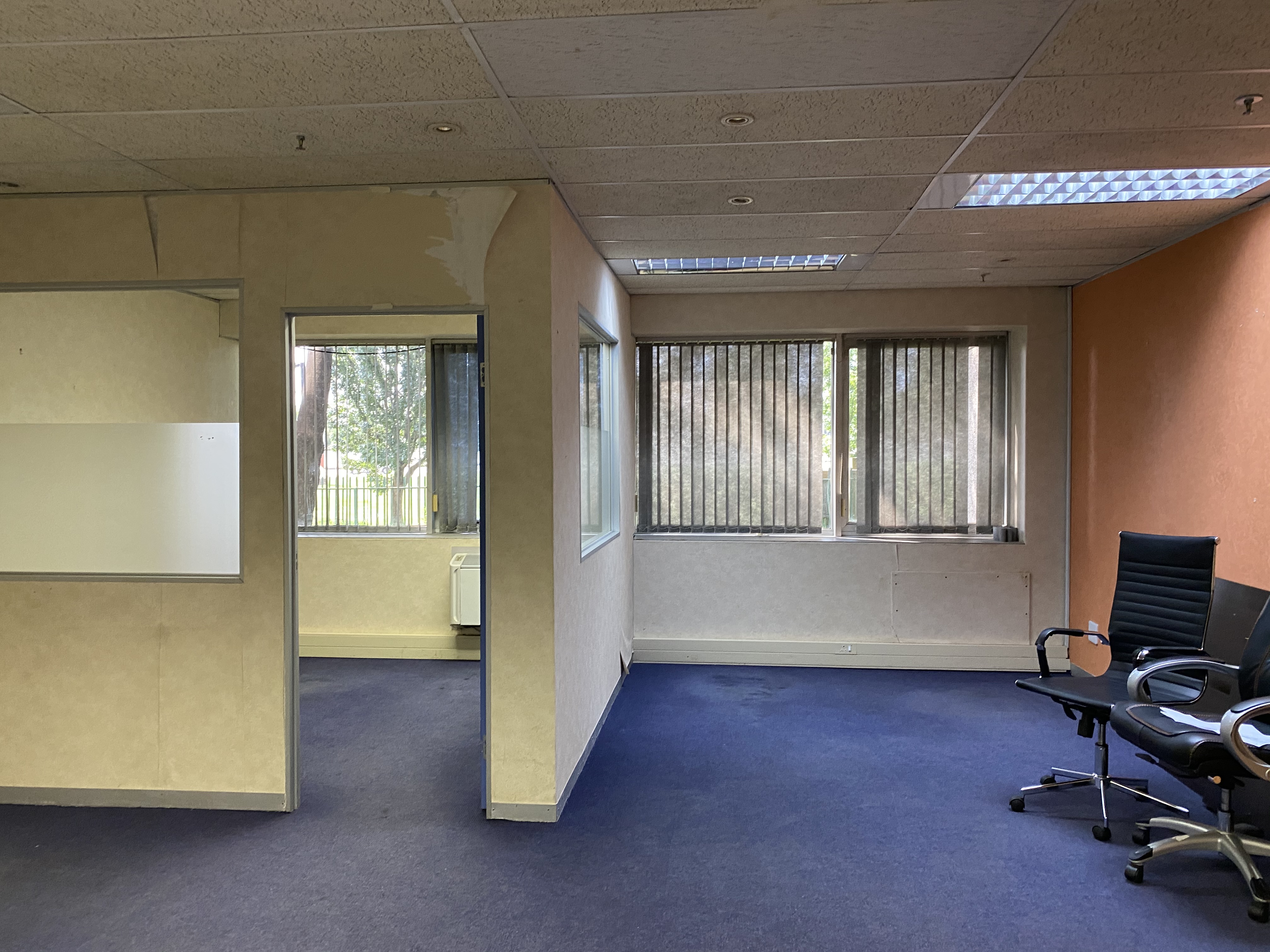 154m² Office Space to rent at 10 South Boulevard in Bruma